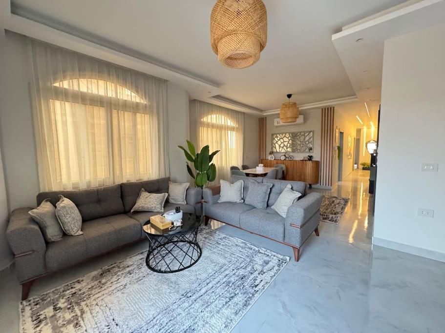 Luxury 3Br Apartment West Somid, Giza 6th of October City 外观 照片